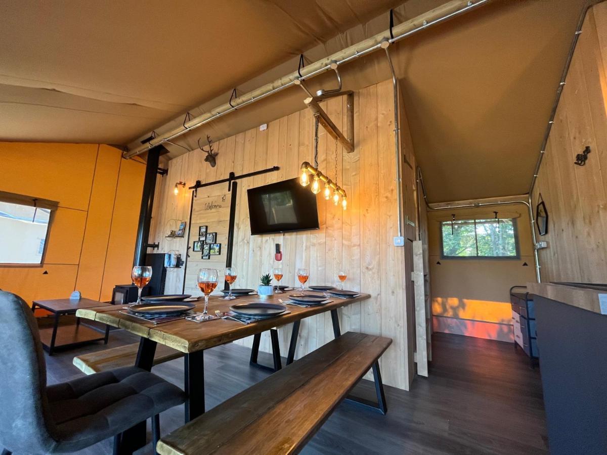Jungle Book Safari Tent Тенбі Екстер'єр фото